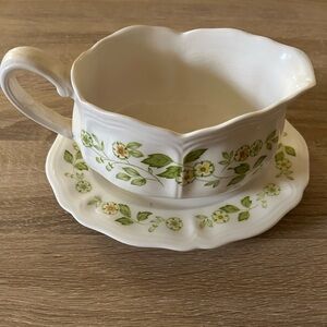 VTG Petite Flora Ironstone Gravy Boat 2 Piece Boat And Dish Floral